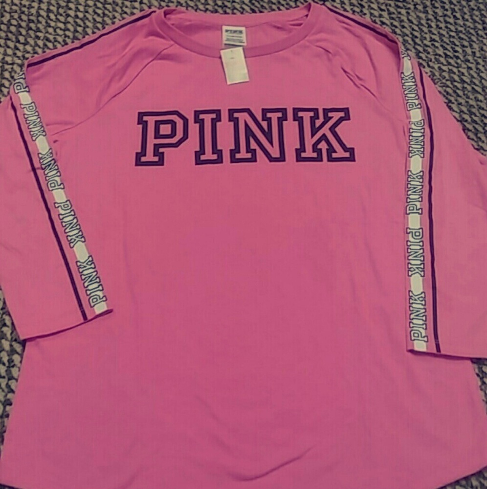 NWT Victoria's Secret logo top
